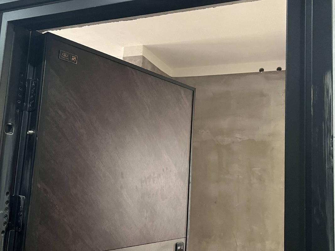 丹阳市东城金街小区22幢401房产公开转让(再次挂牌)(国资监测编号GR2024JS1007582-3)