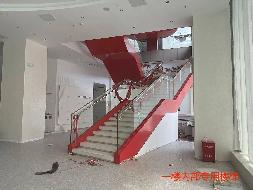 长沙市芙蓉区五一西路2号第一大道101号(472.14平方米)、裙楼2楼(1436.57平方米)、裙楼3楼(1763.44平方米)共约3672.15平方米物业(国资监测编号GR2024HN1000955)