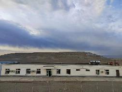 新疆雪峰捷盛化工有限公司转让位于哈密地区伊吾县淖毛湖镇白石湖矿区一宗国有土地使用权及设备、车辆等资产(国资监测编号GR2024XJ1000559)
