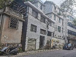 古丈县古阳镇老唐坊（沿河中路121号）房地产(三次挂牌)(国资监测编号GR2024HN1001027-3)