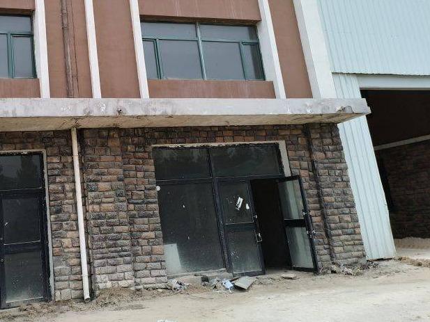 通辽市扎鲁特旗阿日昆都楞镇扎哈淖尔开发区双宇综合楼2号楼8号房产转让项目