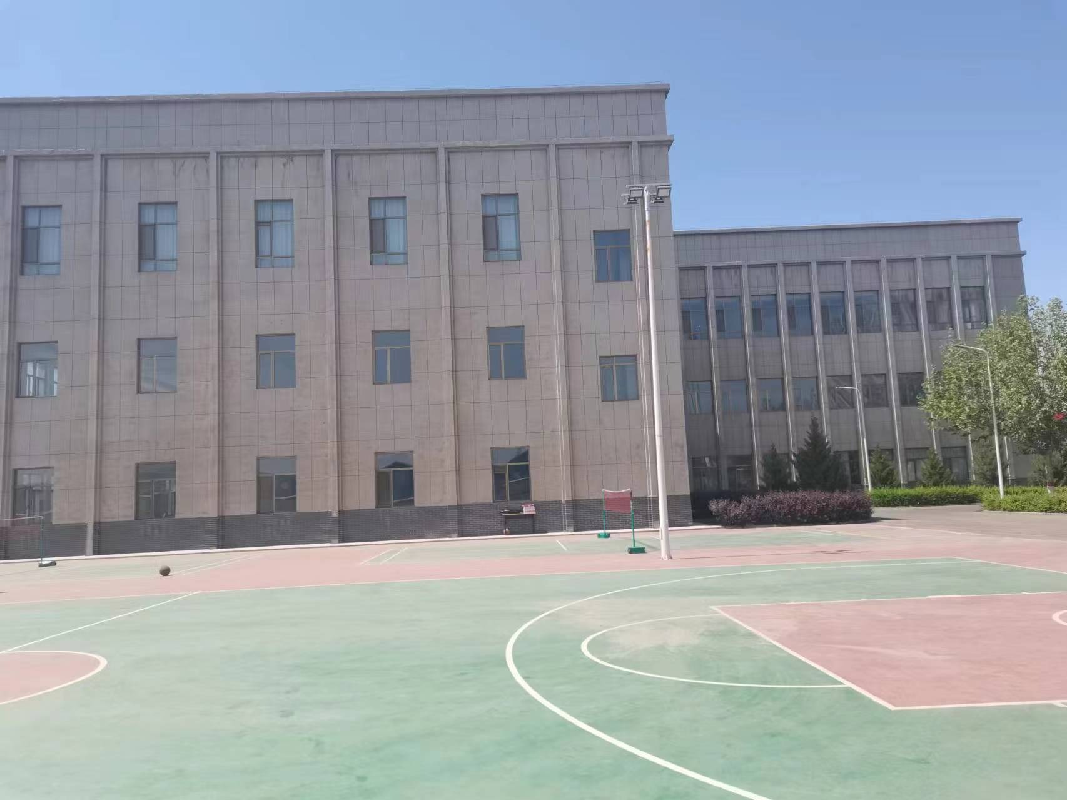 伊犁州伊宁县胡地亚于孜镇胡地亚于孜大街6号伊河电力公司办公驻地整体资产对外招租（租期十年）（二次挂牌）