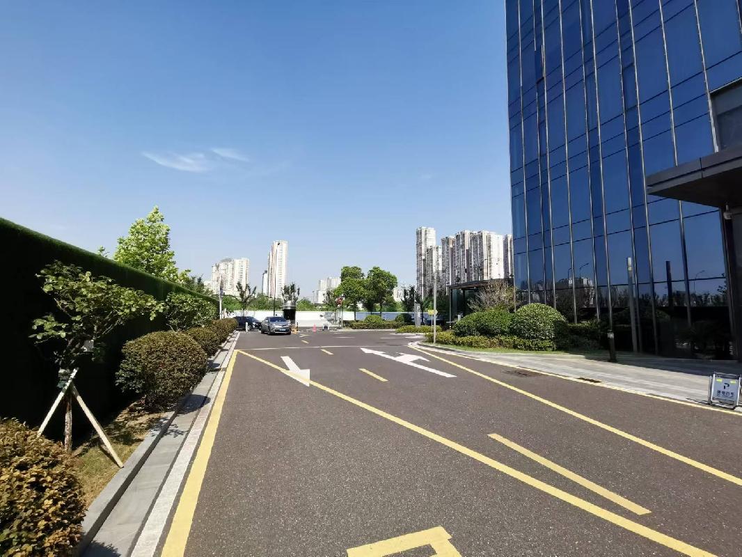 常州市天宁区中吴大道1259号（地铁中心）办公楼7008室综合用房招租公告(国资监测编号GR2024JS2008299)