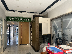 包头市东河区巴彦塔拉大街东大街12号内蒙古佳美建材城C5-111底店招租（年租金底价：6000元，租期：2年）（包头市热力（集团）有限责任公司）(国资监测编号GR2026NM1004944)