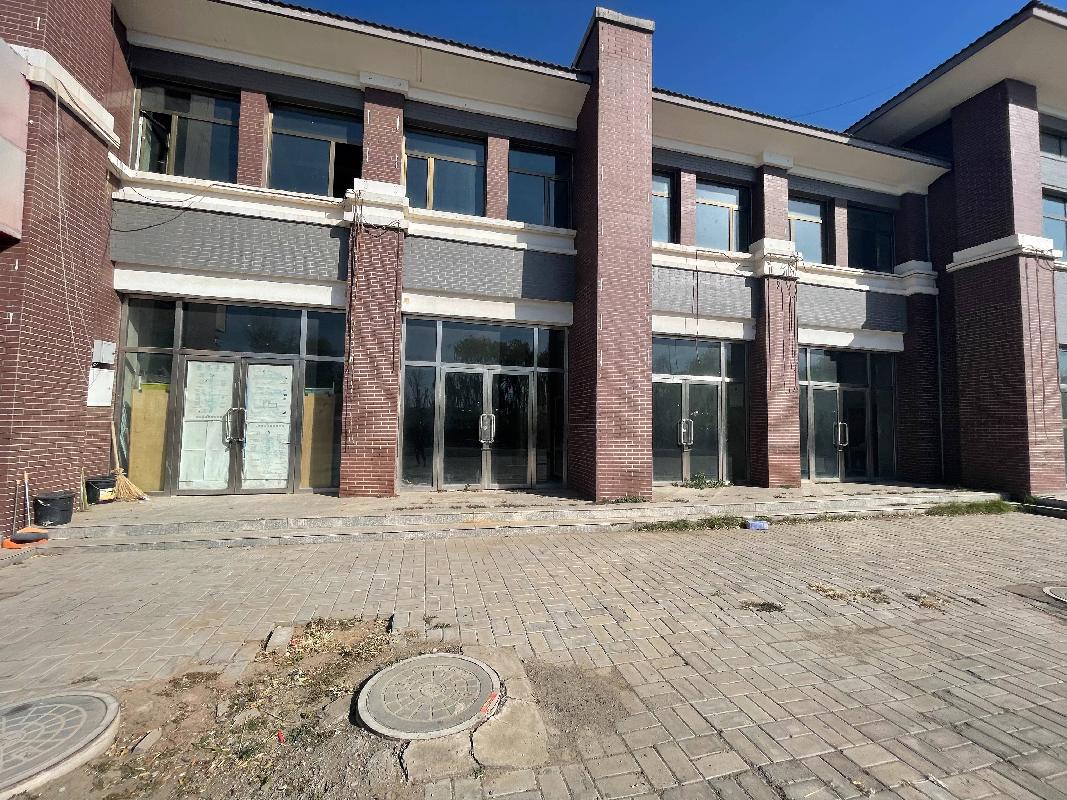 内蒙古再担保股份有限公司持有的呼和浩特市土默特左旗滨河新城小区63套底商单独出租项目