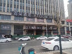 包头市九原区赛汗街道办事处祥和南路68号新区商务大厦B座C座三层房产公开出租（年租金底价：784326.6元/年，租期：5年）（包头中心区建设投资运营管理有限公司）(国资监测编号GR2024NM1002521)