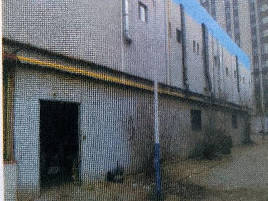 包头市阿尔丁大街2号曹欣小区院内北门东侧曹欣小区1号车棚(北门)出租（年租金底价：10591元，租期2年)（包头稀土技术产业开发区曹家营子村民委员会）