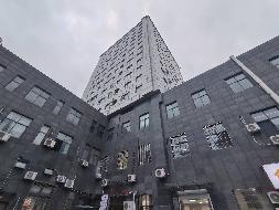 黄山市歙县徽城镇新安路置信广场1幢4间办公用房出租公告（降价挂牌）(国资监测编号GR2024AH2001972)