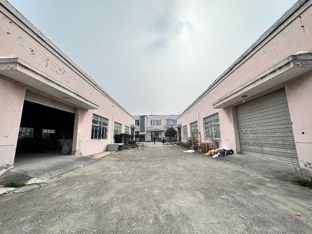 南京市高淳区荆山路11号土地使用权、房屋建筑物、装饰装修、附属物及辅助设施资产转让项目(国资监测编号GR2024JS1009088)