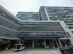 皖南医学院弋矶山医院所属急诊楼二楼1间咖啡屋出租公告（重新挂牌）(国资监测编号GR2025AH2003366)
