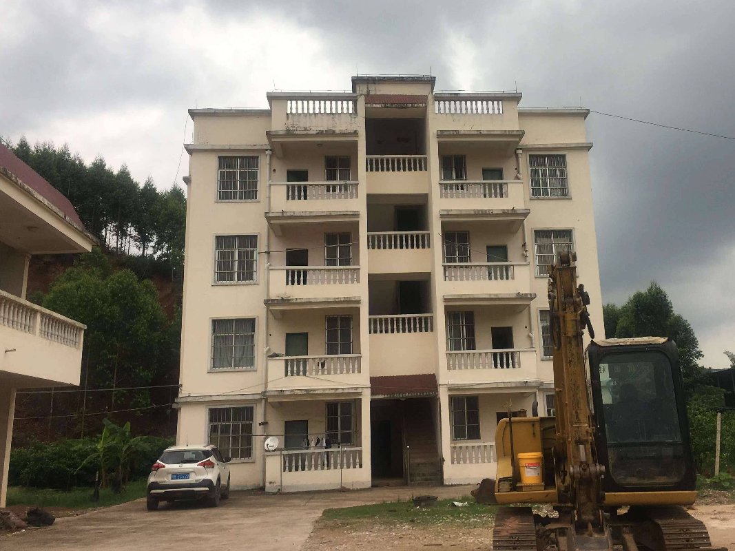 广西壮族自治区横县公路养护中心板路收费站部分资产招租（5年）项目交易公告