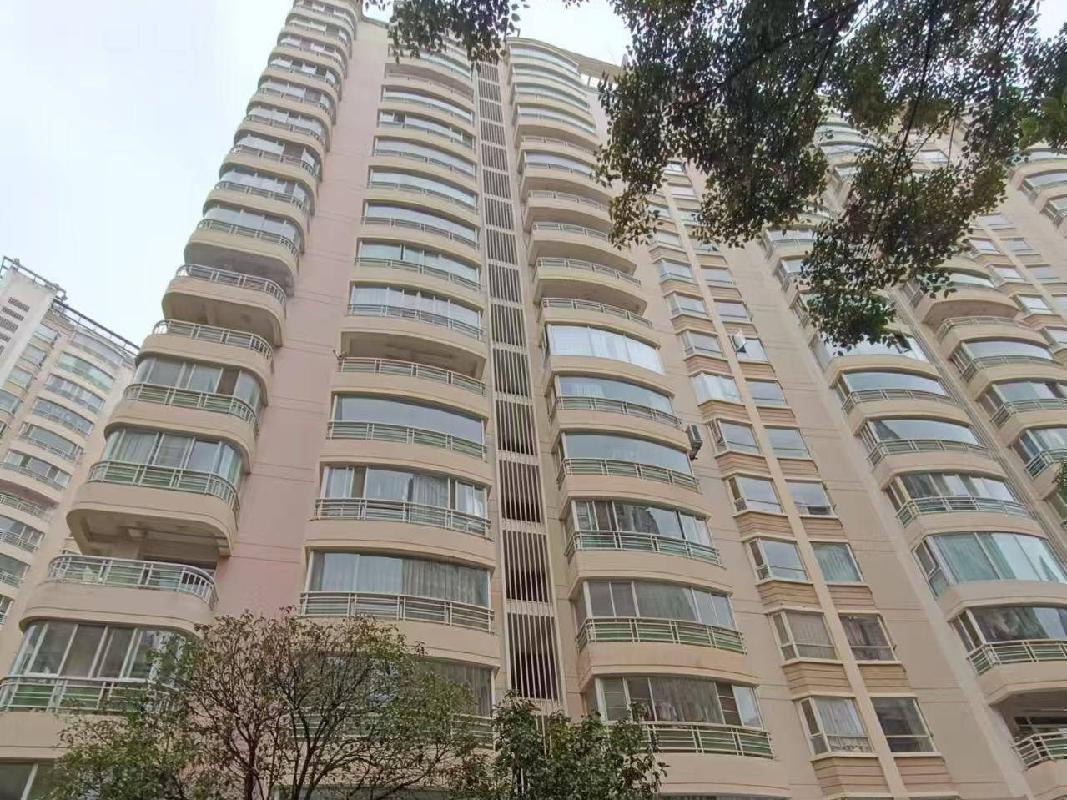 云南省昆明市书香门第小区22套房屋及2个车位租赁(国资监测编号GR2024YN1000929)