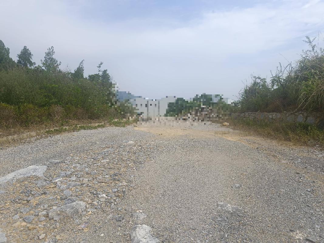 石台县虎山坦矿区及深部熔剂用灰岩矿东侧出矿道路改建工程产生的富余石料资源转让公告（二次降价挂牌）(国资监测编号GR2024AH2003015)