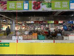 柳州市柳北区胜利街道北雀路68号之一宝丰盛世名邸1栋2-21摊位招租项目