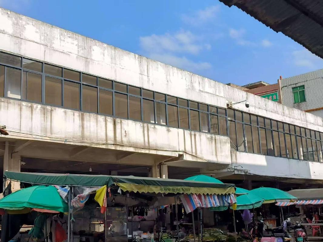 玉林市玉州区南江街道云良村约1735.5平方米新旧市场二楼招租项目