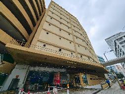 香港九龙湾大业街 59号九龙湾货运中心负一层B仓和 L4-L11 车位、中心天台停车场、第 8 层士多房、地面L4 至L7 车位、地面士多房五处房地产(国资监测编号GR2024HN1001572)