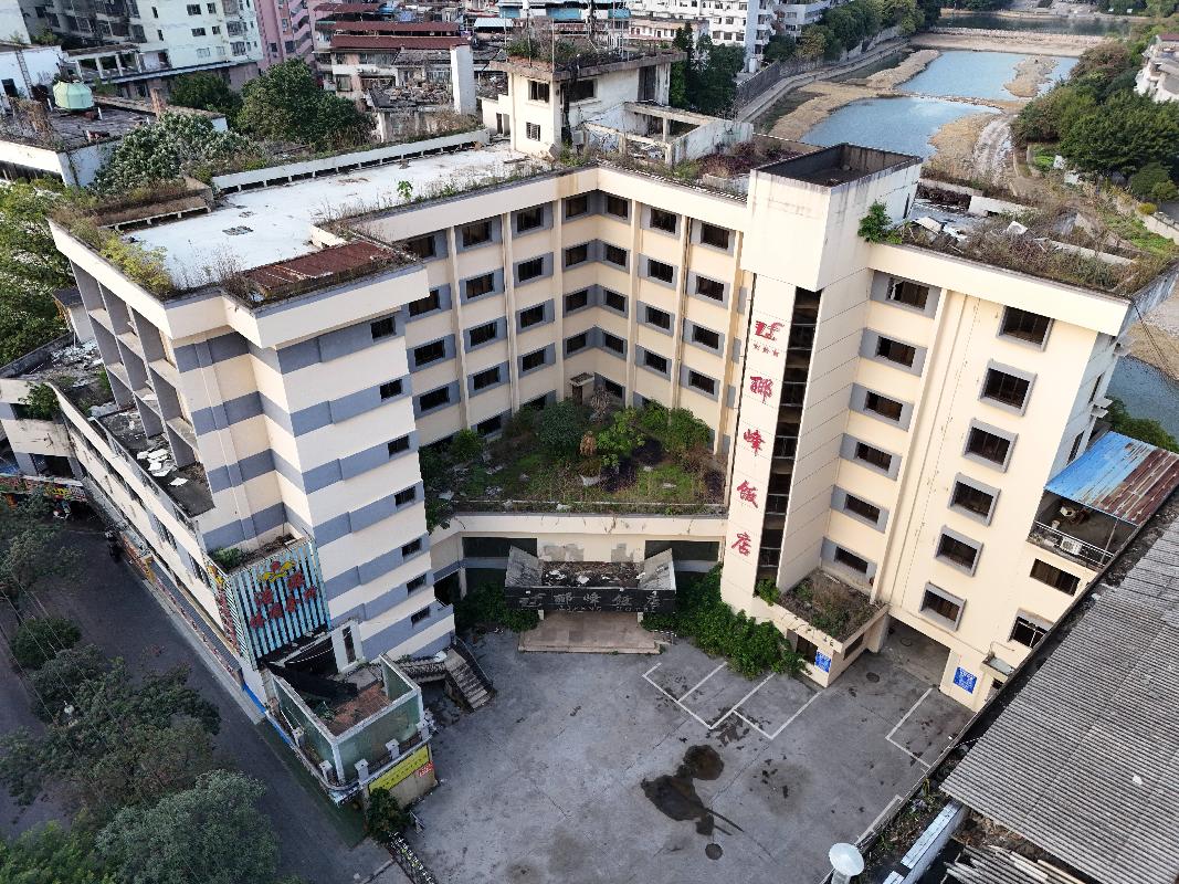 桂林市象山区雉山路108号1、2栋（不含楼顶天台）招租（10年）项目