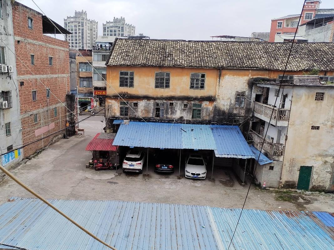 宾阳县黎塘镇永安东路13号原一旅社闲置场地招租项目交易公告