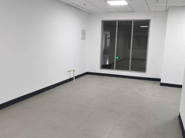 连云港经济技术开发区人民医院2号楼2楼饮品及零食店招租