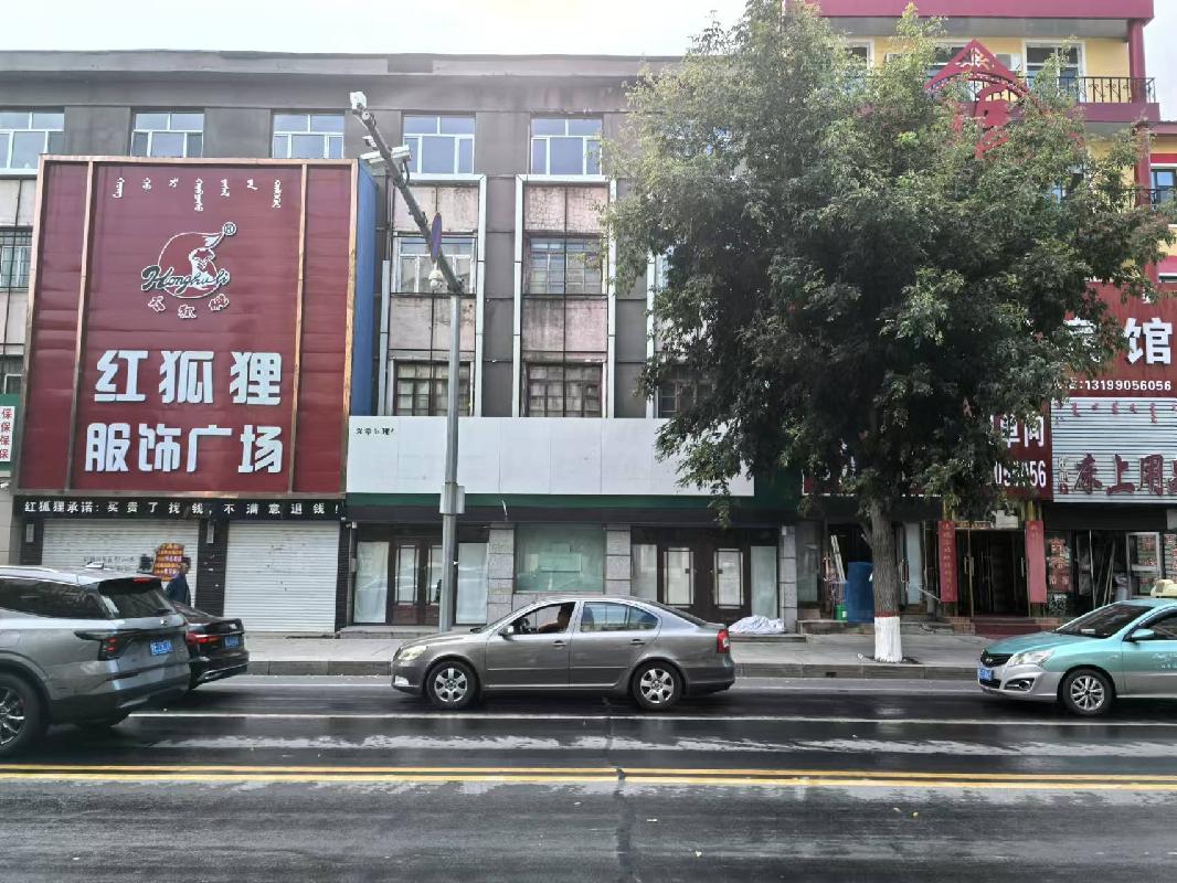 杜尔伯特蒙古族自治县杜尔伯特镇原银鹰旅社商服东数2门房产转让