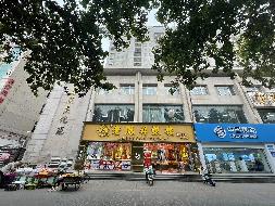 西安市高陵县泾渭镇鼎正庆化苑房产（住宅）及地下车位使用权转让公告（第二次）