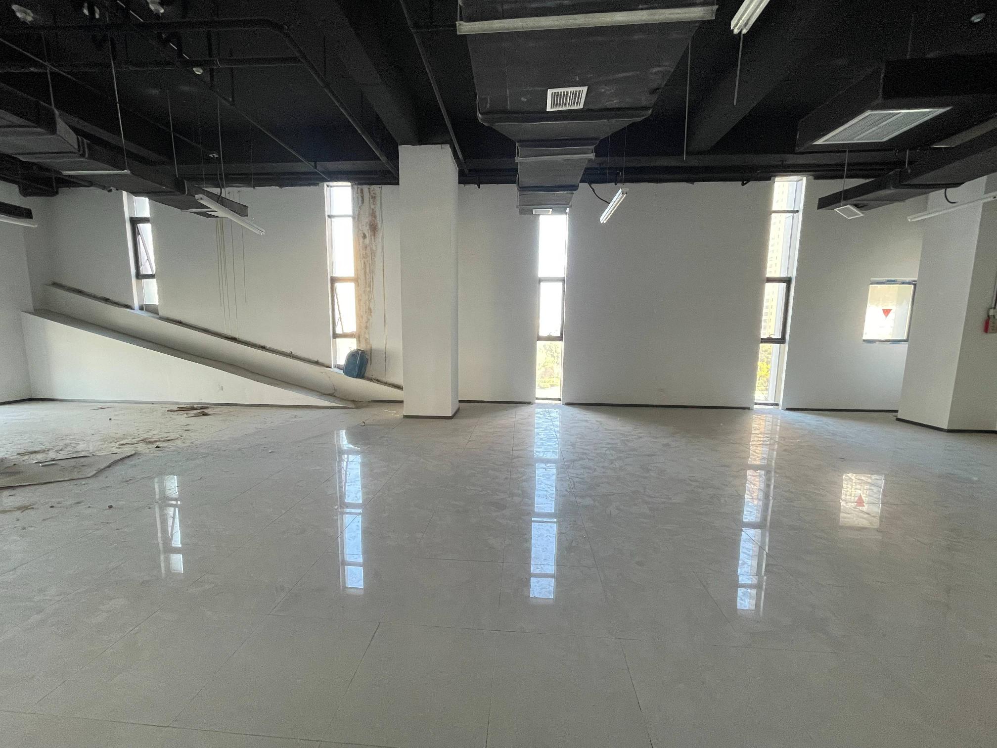 体育馆B2楼西侧空间招租公告
