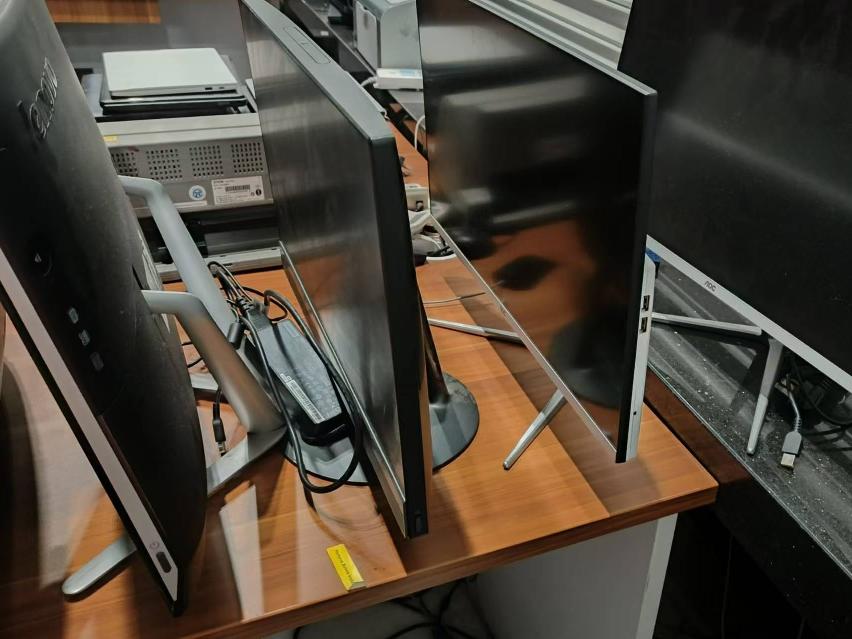 电脑、打印机等一批废旧资产转让公告