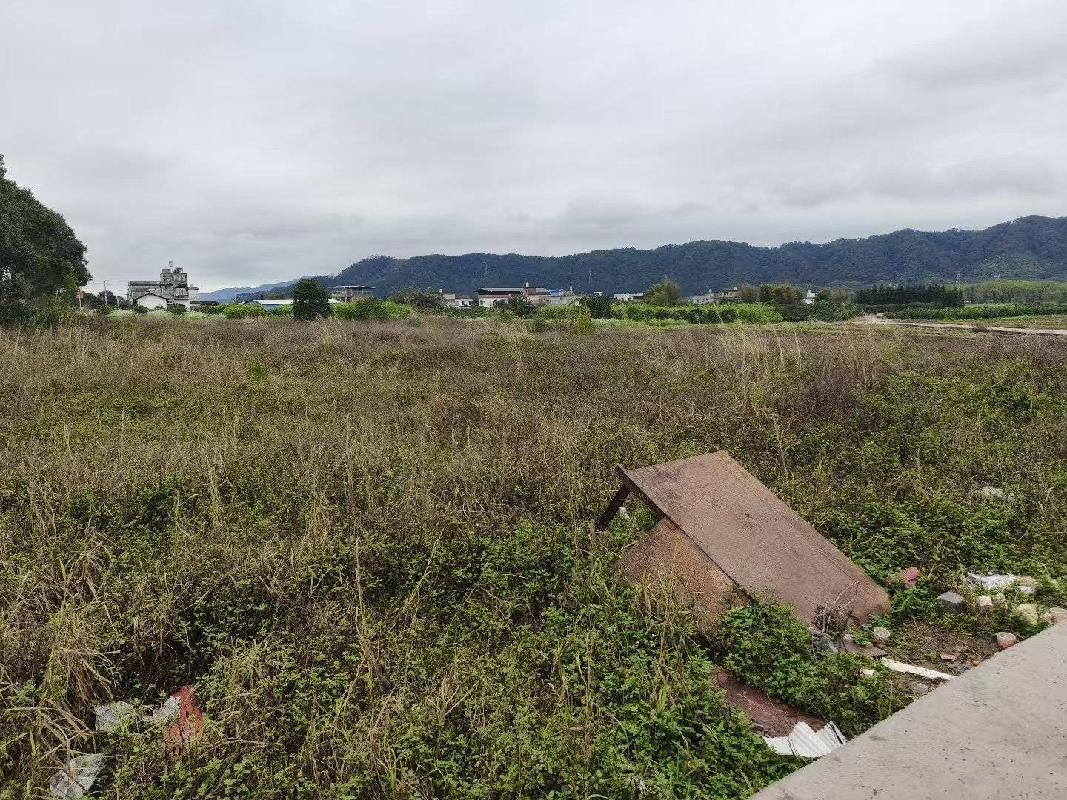 桂(2020)恭城县不动产权第0000735号2076.35㎡国有建设用地使用权转让项目交易公告(国资监测编号GR2024GX2000987)