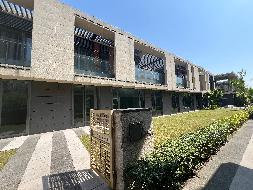 上海市杨浦区国权北路1566弄斐迪园18#楼北楼264.59㎡房产出租公告(国资监测编号GR2024AH2003050)