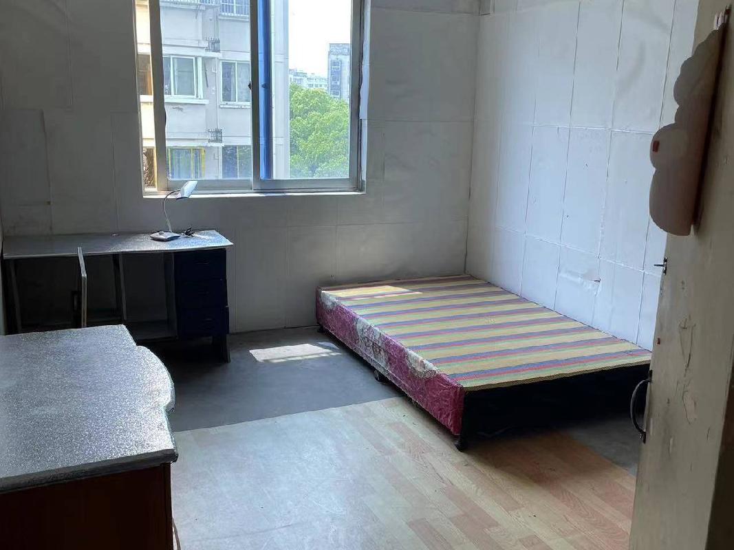 宁波市大榭开发区金莹商住2号楼406室转让(国资监测编号GR2024HI1001073)