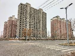 新疆八钢南疆钢铁拜城有限公司转让位于阿克苏地区拜城县团结路以南、外环北路以南4栋在建工程住宅房地产(二次挂牌)(国资监测编号GR2024XJ1001567-2)