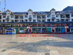 天峨县人民会堂公租房底层临街等3个地段4间门面分别招租项目
