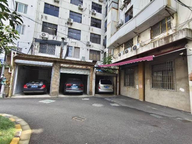 锡金大厦转让公告
