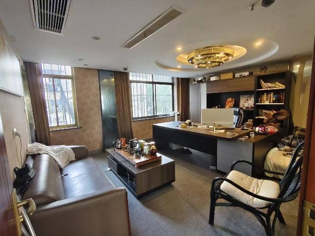 锡金大厦转让公告