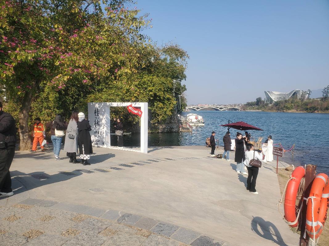 桂林市漓象游船、象山北岛旅拍分别招租项目