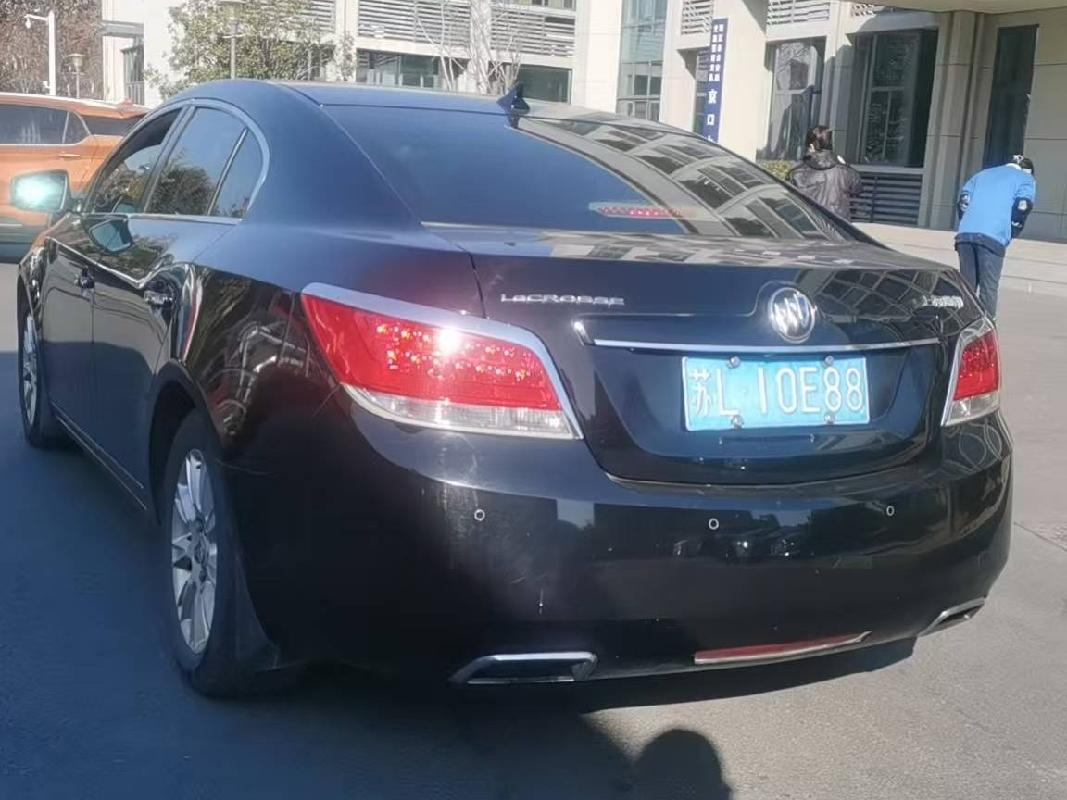 一辆别克牌汽车（苏L10E88）公开转让(国资监测编号GR2025JS1000311-11)
