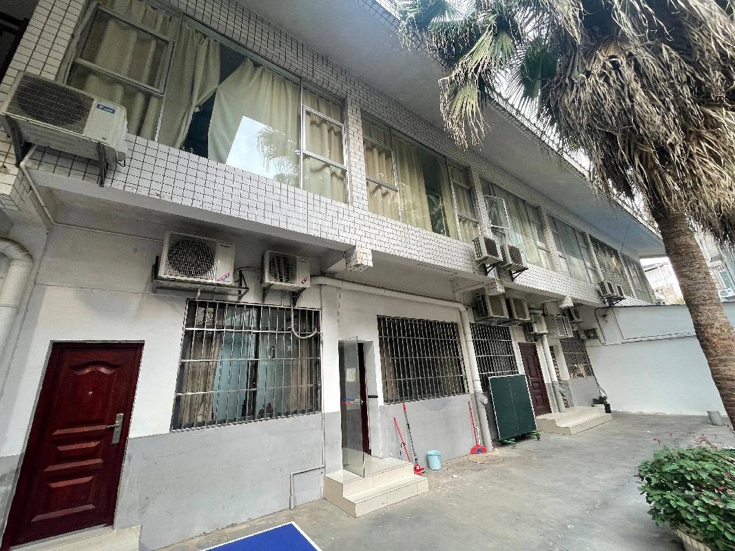 桂林市七星区自由路（原：花桥街5号）附楼第2层招租项目