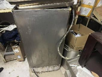 蒙达宾馆闲置餐饮设备、废旧铁制品处置转让公告