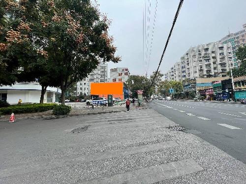 柳州市雅儒路362号天江丽都2栋1-4号转让公告