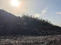 池州市皖加矿业有限公司矿区范围内西侧释放压覆建筑石料用灰岩矿产资源转让公告(国资监测编号GR2025AH2000231)