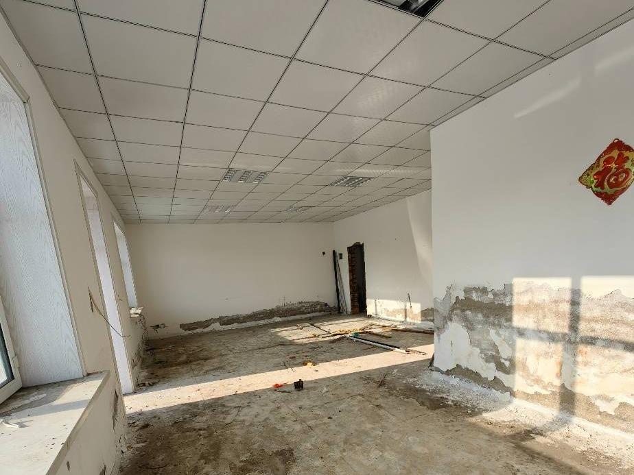 内蒙古自治区阿荣旗音河乡富吉村九三站12处房产及3处土地使用权整体转让项目(四次挂牌)