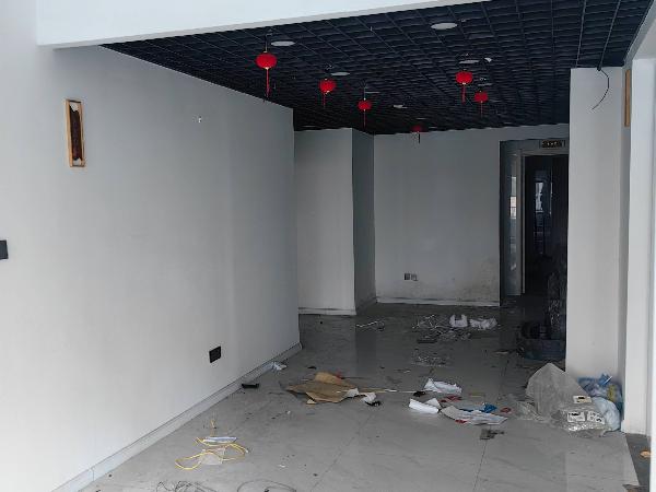 淮安市淮阴区幸福城A-1幢1-202室商业用房招租公告