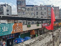 岑溪市归义镇新圩社区富民街楼顶约300平方米空地经营权招租项目