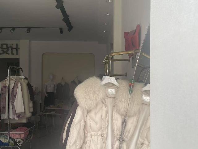 洪泽区盛世华庭12-13号商铺招租公告
