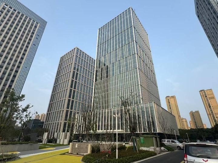 新北区长江北路562号高铁新城创智大厦506室招租公告