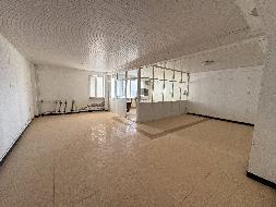 赤峰市巴林右旗大板镇一区查干沐沦街西段南侧（赛罕乌拉酒店B段）办公楼一层1#、2#厅、二层、三层公开出租（年租金底价265570.09元，租期2年）(国资监测编号GR2025NM1002680)