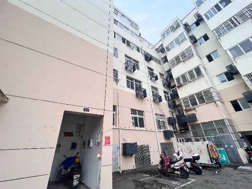 民政综合楼504室房产招租招租公告