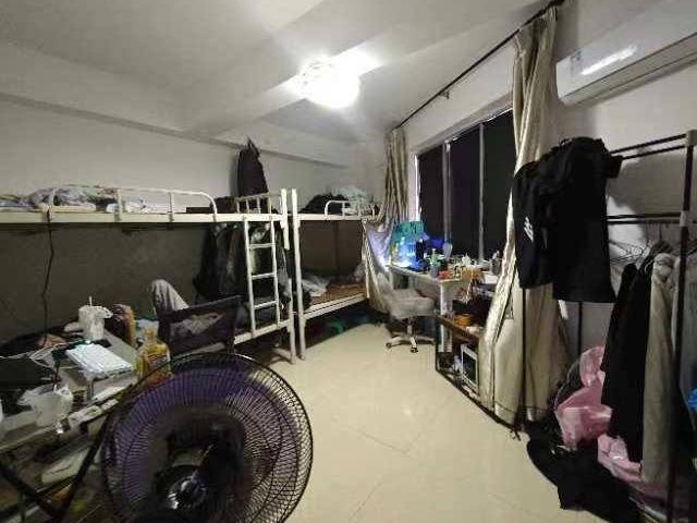 海口市府城镇红城湖路1号港苑小区A幢21层2109、2110房转让(国资监测编号GR2026HI1000032)