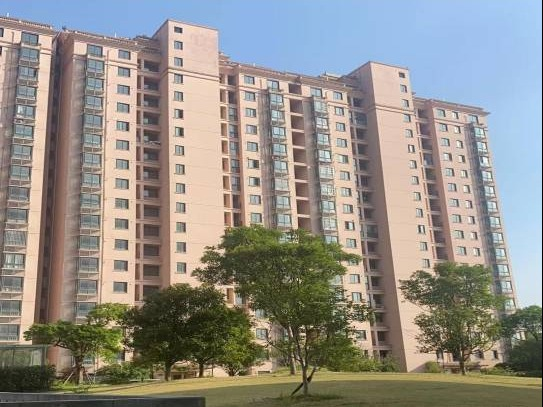 如皋市白蒲镇梓园新邨阳光小区1幢1204室公开转让(国资监测编号GR2025JS1001497)