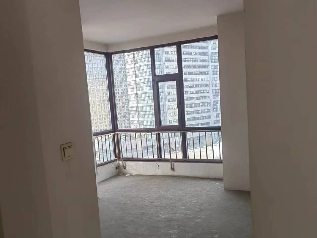 双鸭山市财政局持有的2处哈尔滨房地产分别转让交易公告